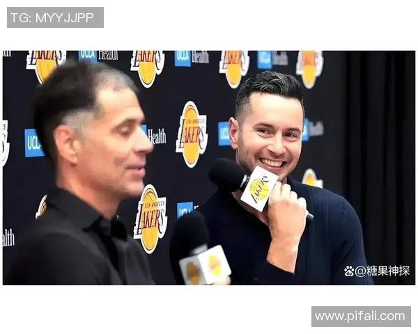 巴斯兄弟被辞退后炮轰湖人！不满被当成敌人 与珍妮佩林卡五个月没说话